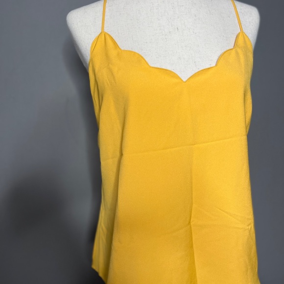 J.Crew Women's Scalloped Crepe Cami size 12 Yellow - Picture 6 of 8